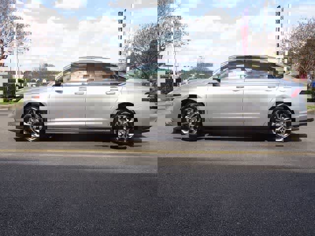 Used 2024 Honda Accord EX image 2