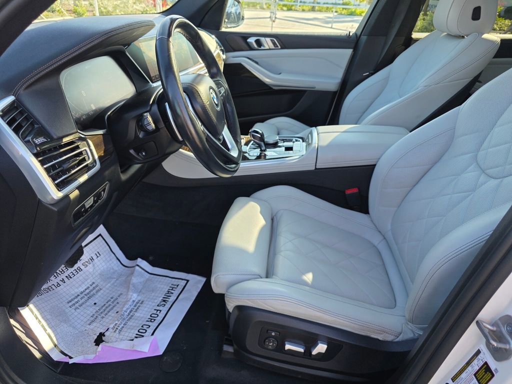 Used 2023 BMW X5 xDrive45e image 23
