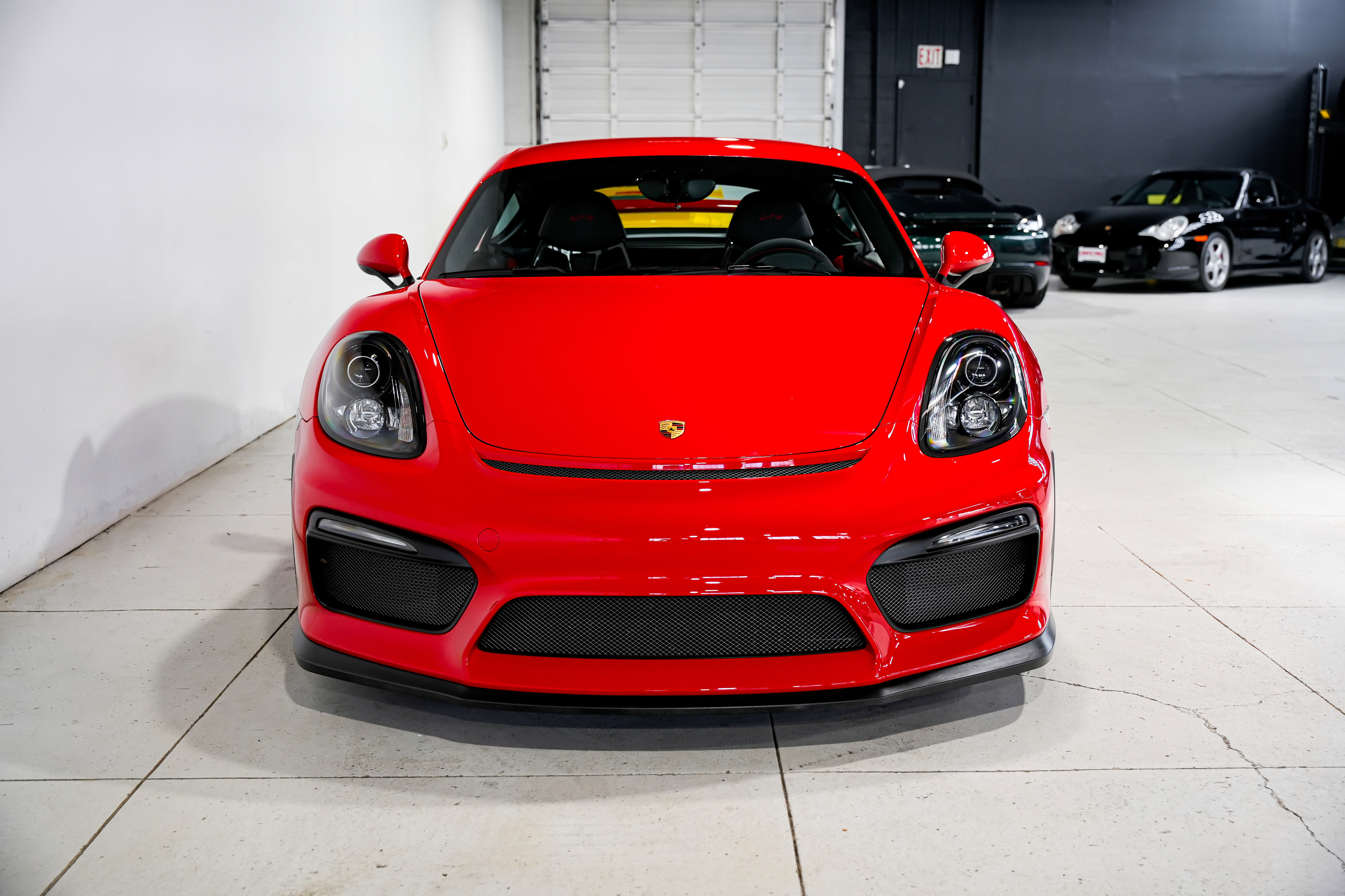 Used 2016 Porsche Cayman GT4 image 6