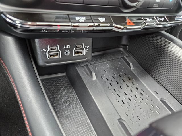 Used 2025 Dodge Durango R/T AWD/4WD image 35