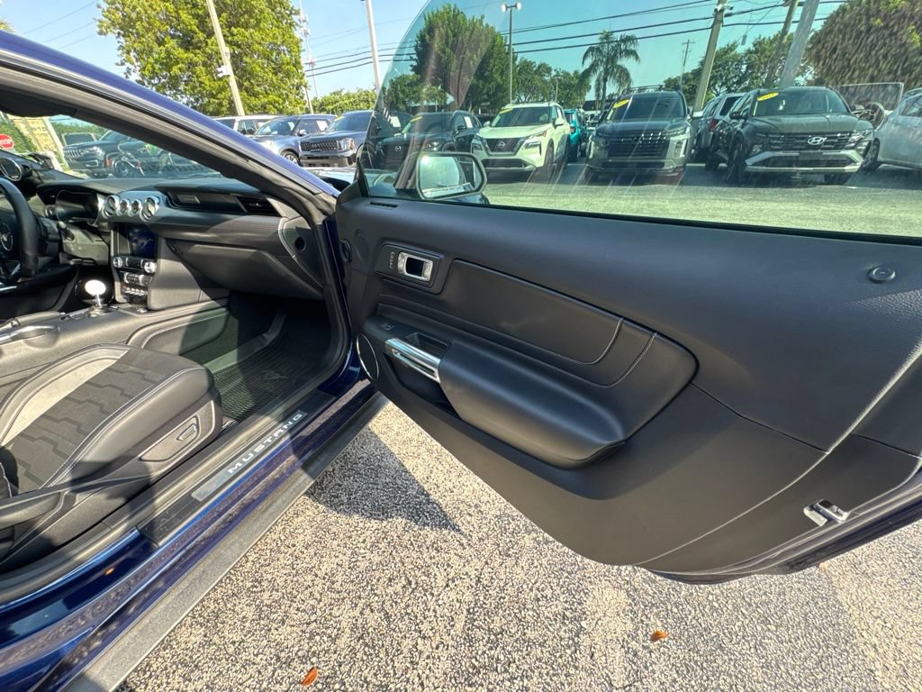 Used 2019 Ford Mustang GT Premium w/ GT Performance Package RWD image 30