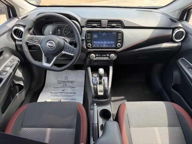 New 2025 Nissan Versa SR FWD image 18
