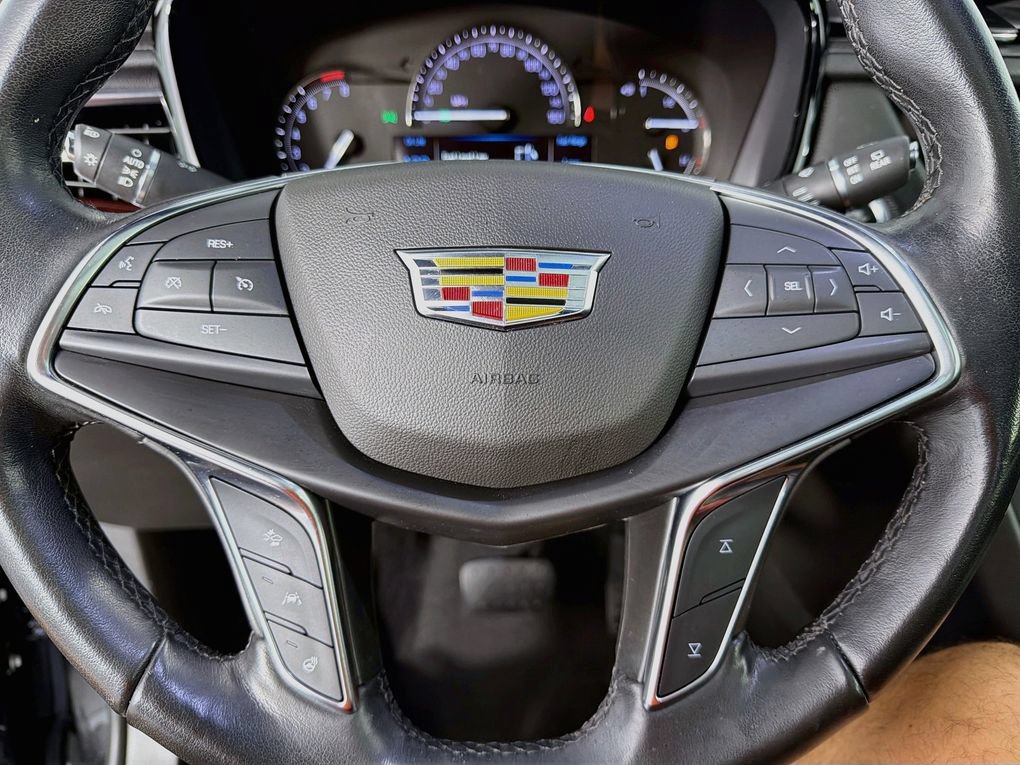 Used 2019 Cadillac XT5 Premium Luxury FWD image 16
