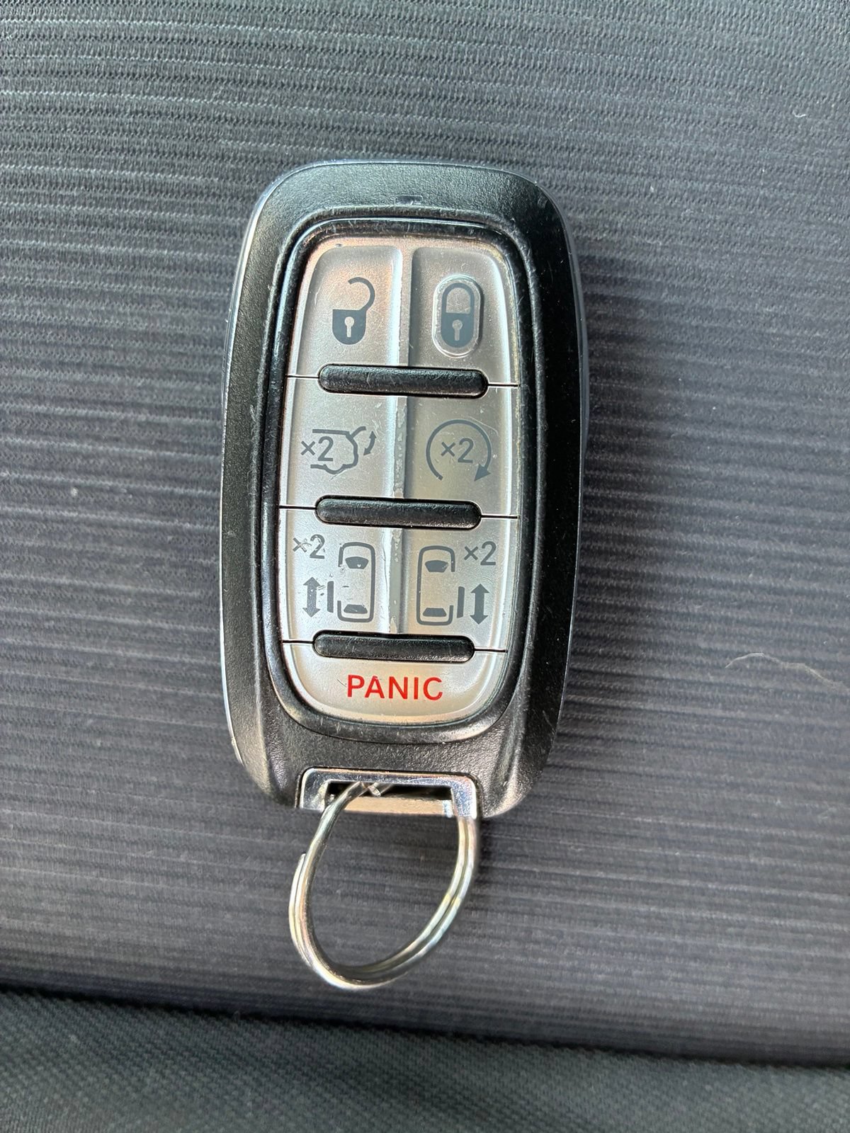 Used 2018 Chrysler Pacifica Touring Plus w/ S Appearance Package FWD image 15