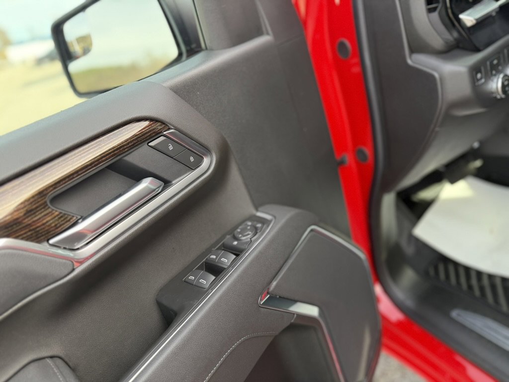New 2026 GMC Sierra 1500 Elevation image 14