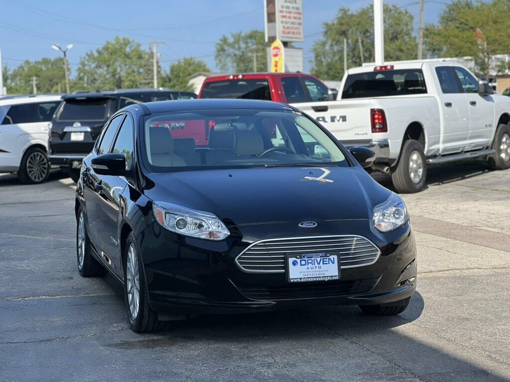 Used 2018 Ford Focus Electric Hatchback FWD image 35