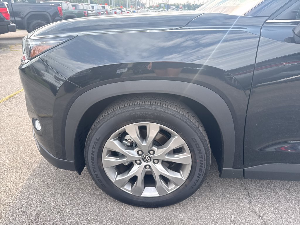 Used 2026 Toyota Grand Highlander FWD image 11