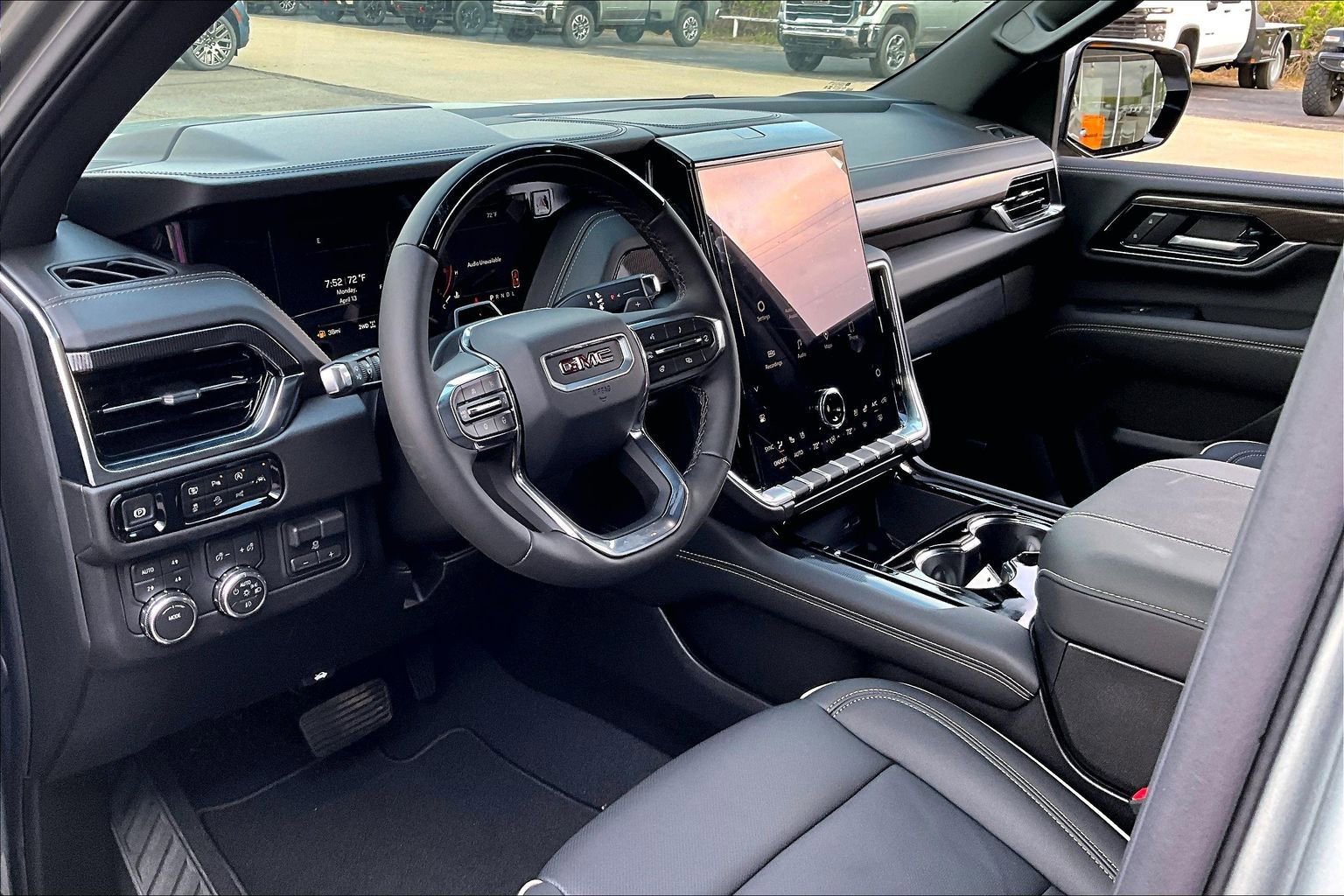 New 2026 GMC Yukon Elevation w/ Elevation Premium Package image 6