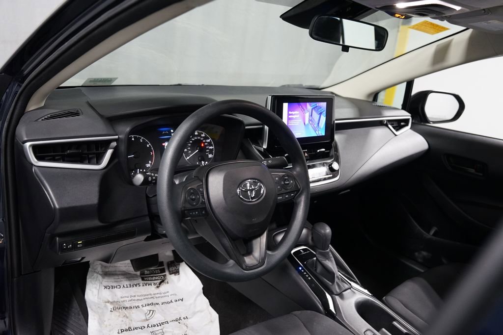 Certified 2023 Toyota Corolla LE image 11