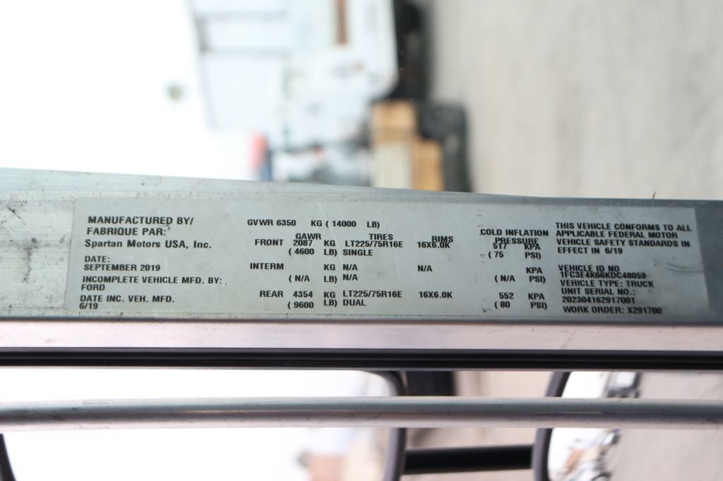 Used 2019 Ford E-450 and Econoline 450 Super Duty RWD image 46