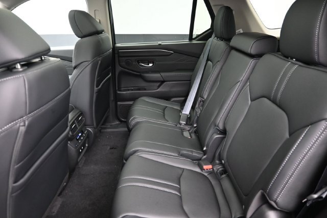 New 2026 Honda Pilot Touring image 19