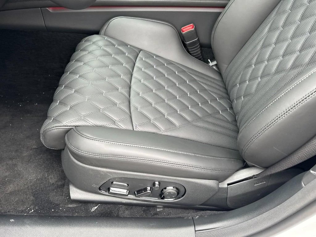 New 2026 Genesis G90 3.5T Prestige AWD/4WD image 10
