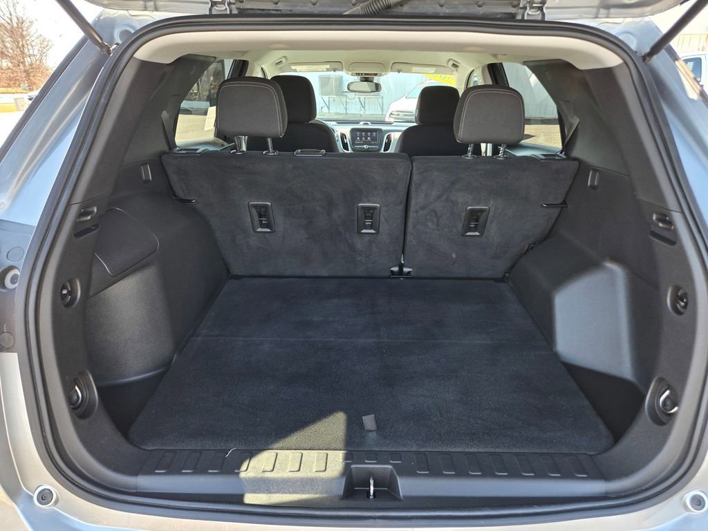 Used 2023 Chevrolet Equinox LS w/ LS Convenience Package image 31