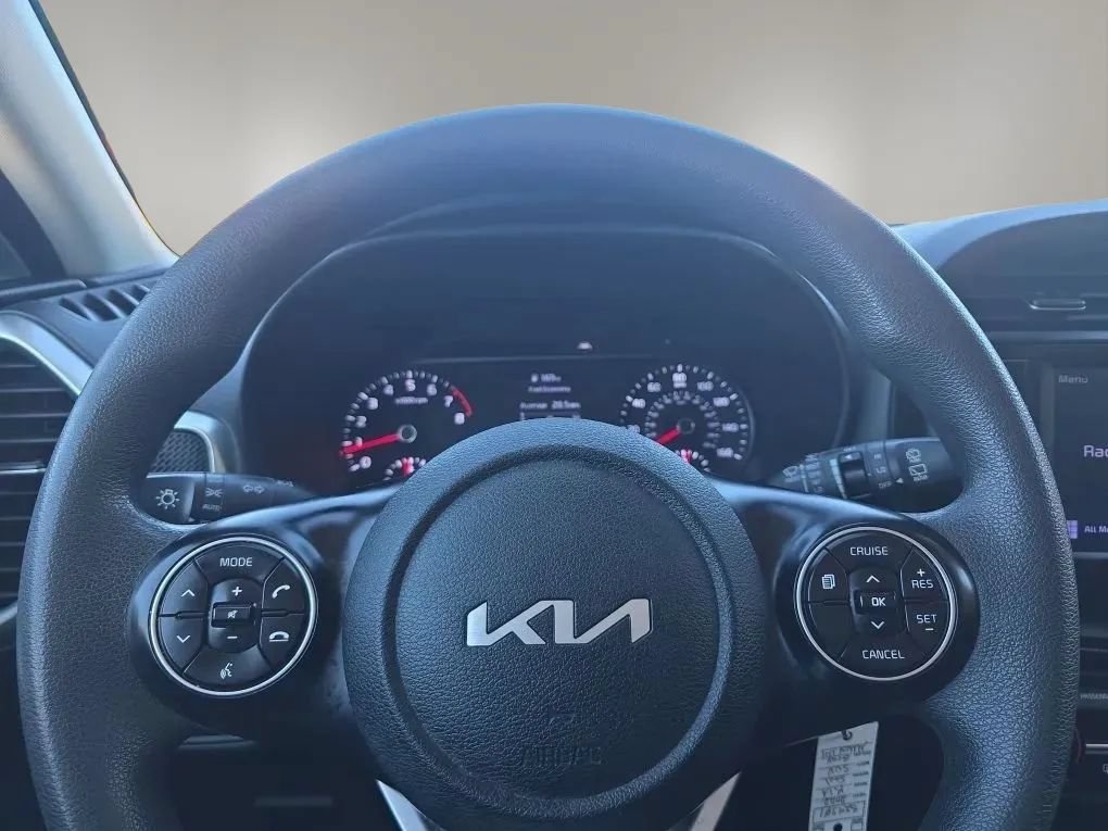 Used 2022 Kia Soul LX w/ Technology Package FWD image 15