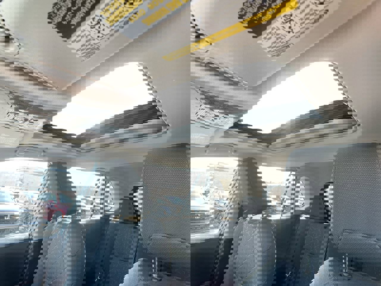 Used 2022 Toyota RAV4 XLE w/ Convenience Package image 22