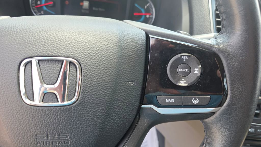 Used 2020 Honda Pilot Touring image 14