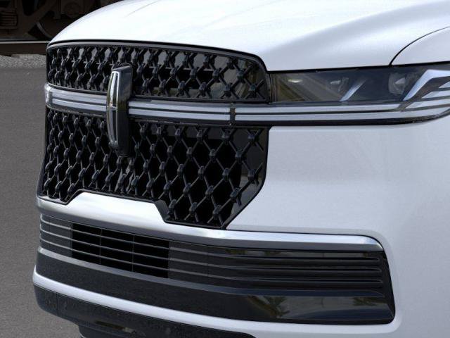 New 2026 Lincoln Navigator L Reserve w/ Jet Appearance Package AWD/4WD image 40