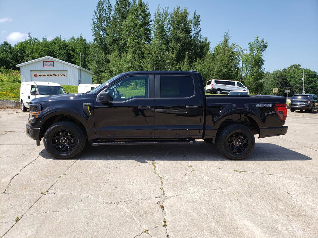 Used 2025 Ford F150 STX AWD/4WD image 6
