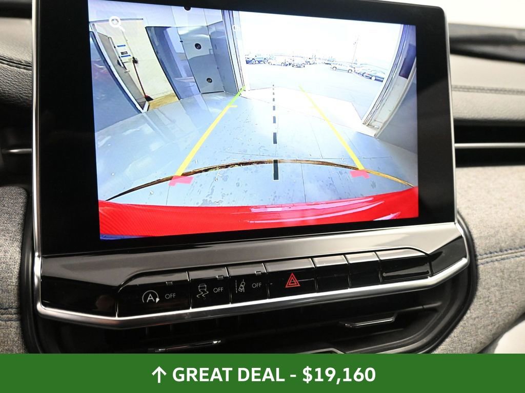 Used 2024 Jeep Compass Latitude image 33