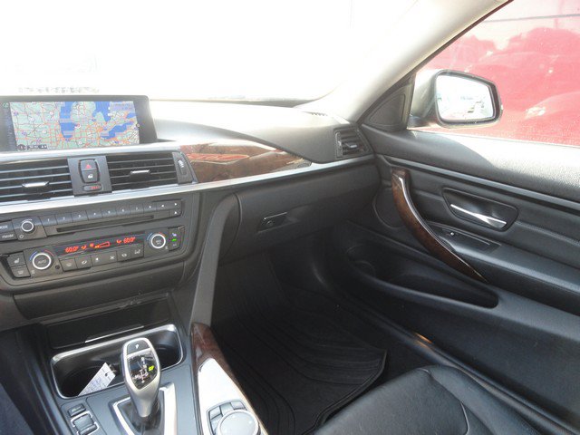 Used 2015 BMW 428i xDrive Coupe w/ Technology Package AWD/4WD image 17