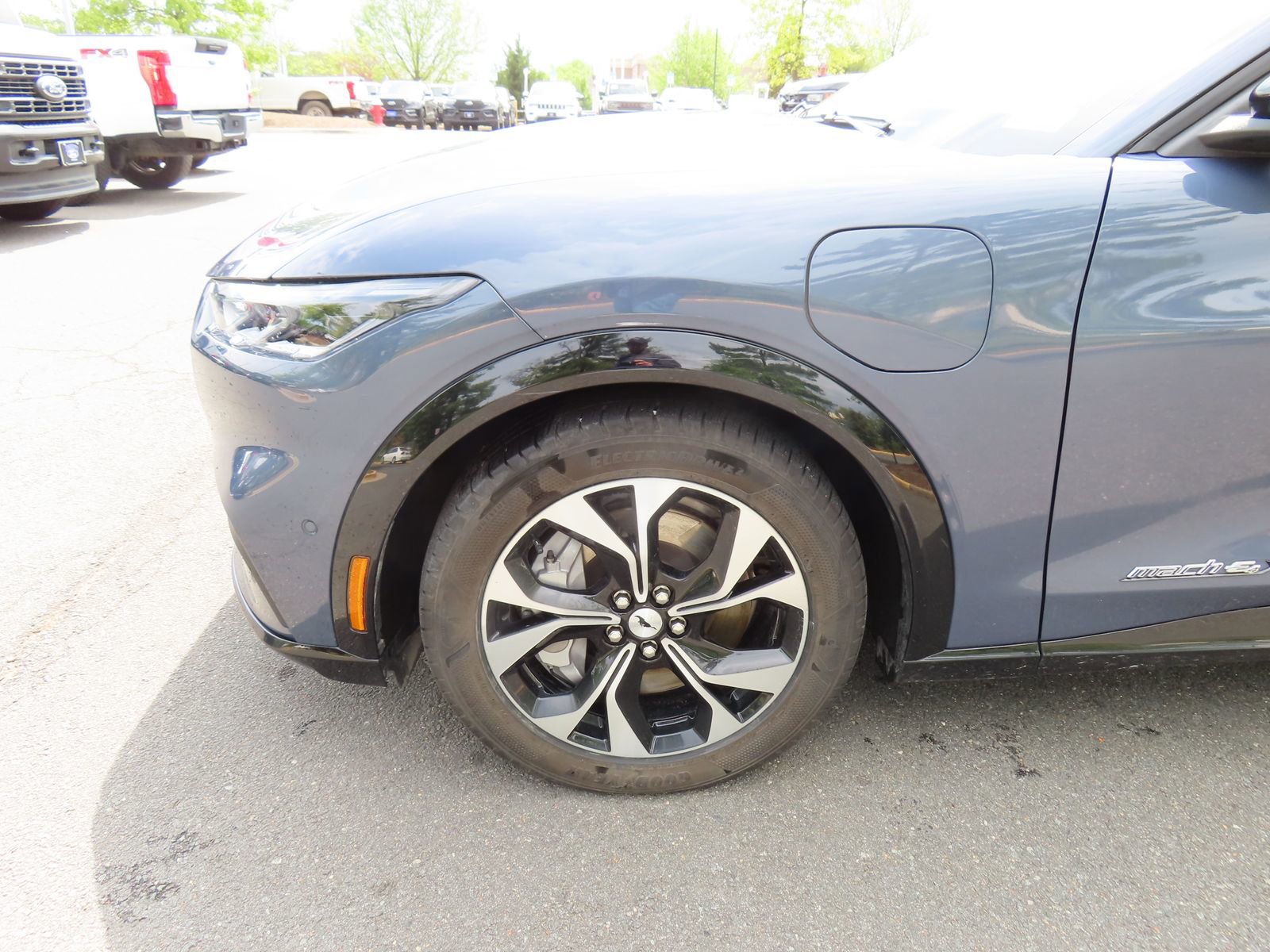 Used 2021 Ford Mustang Mach-E Premium AWD/4WD image 11