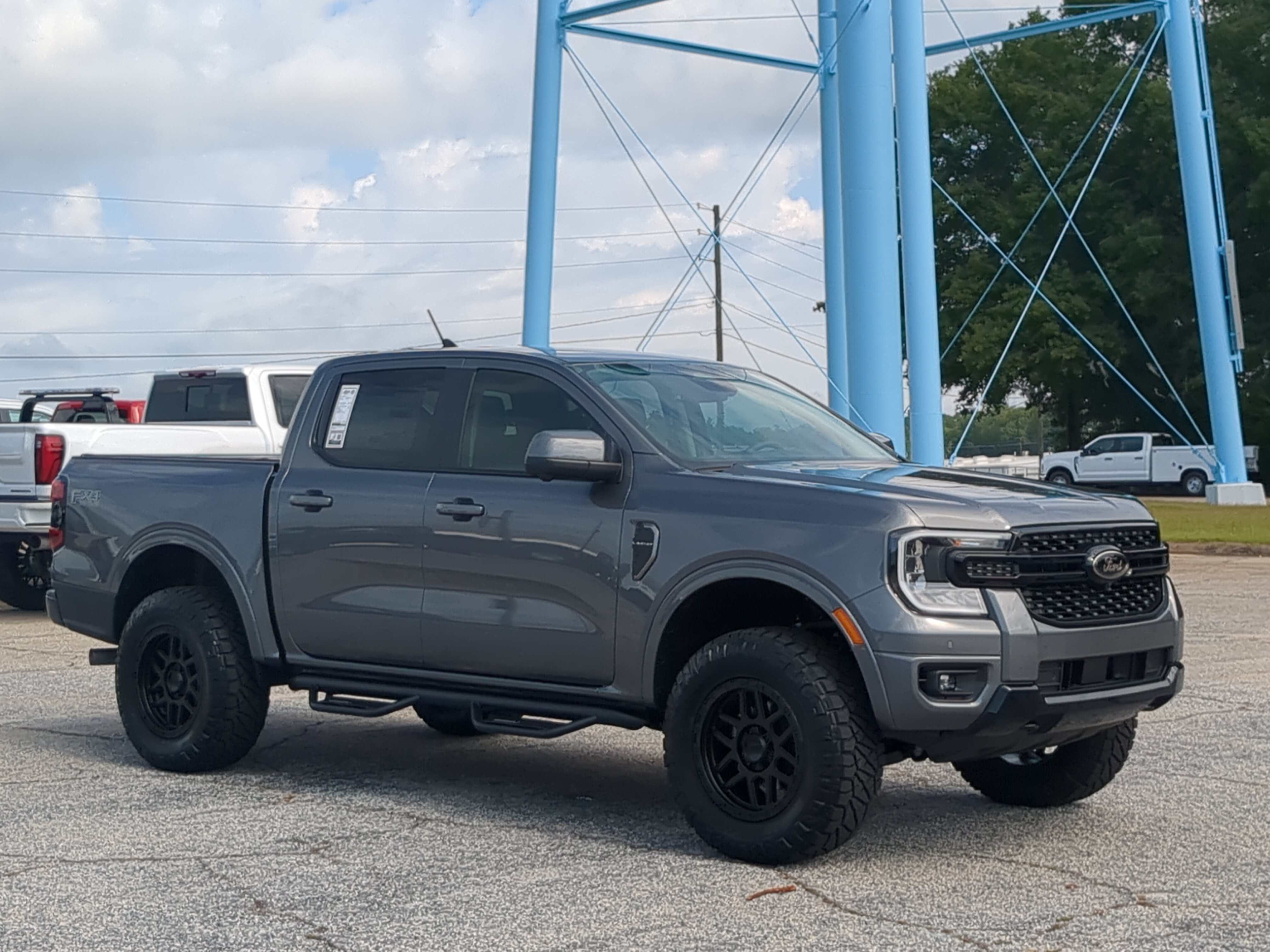 New 2026 Ford Ranger Lariat w/ FX4 Off-Road Package AWD/4WD image 2