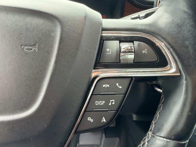 Certified 2022 Lincoln Nautilus Reserve w/ Class II Trailer Tow Package AWD/4WD image 29