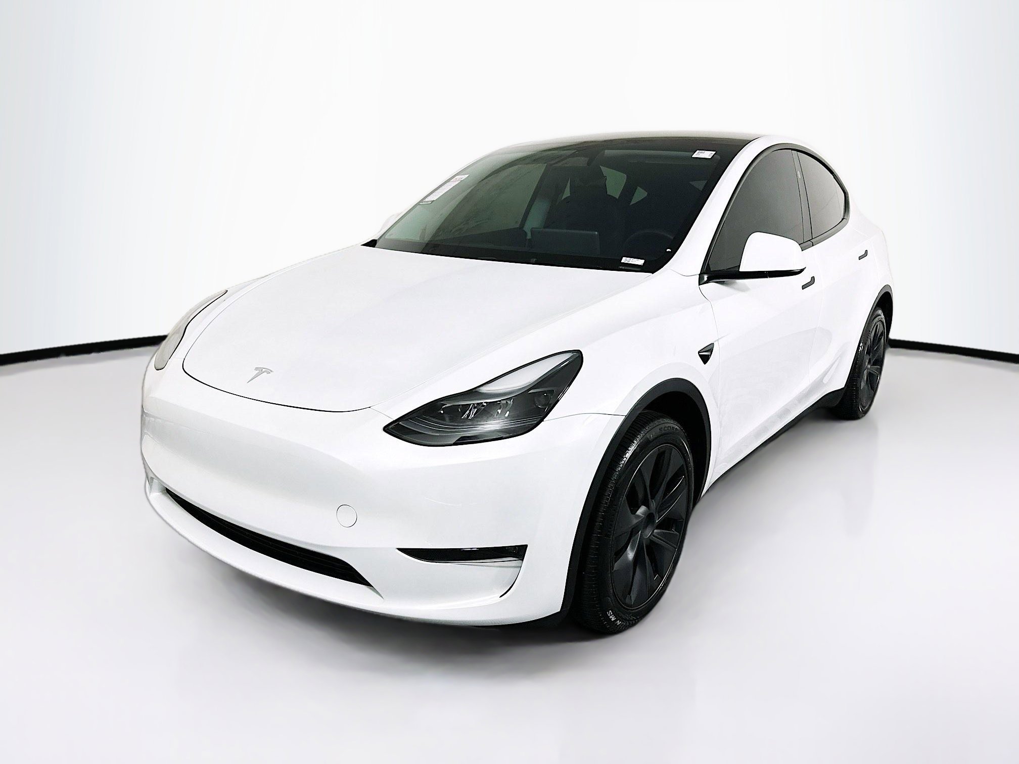 Used 2024 Tesla Model Y Long Range image 7