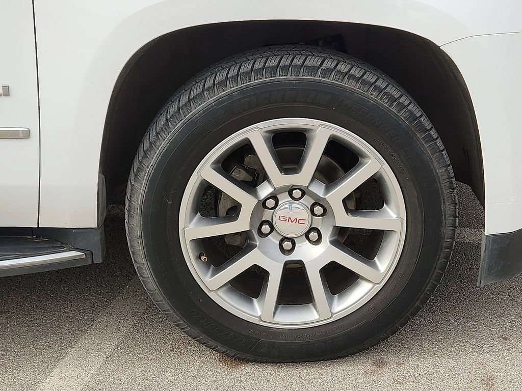 Used 2019 GMC Yukon XL Denali image 7