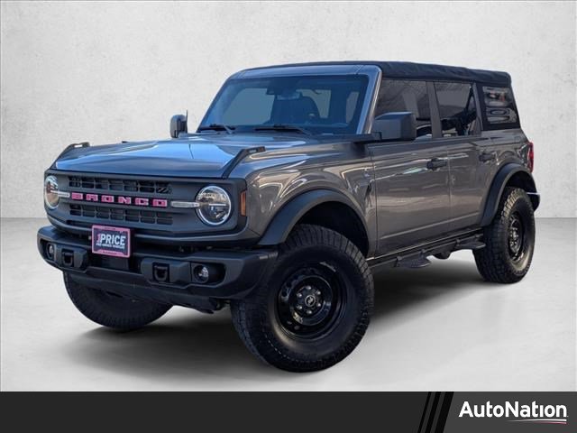 Used 2022 Ford Bronco Black Diamond video 1