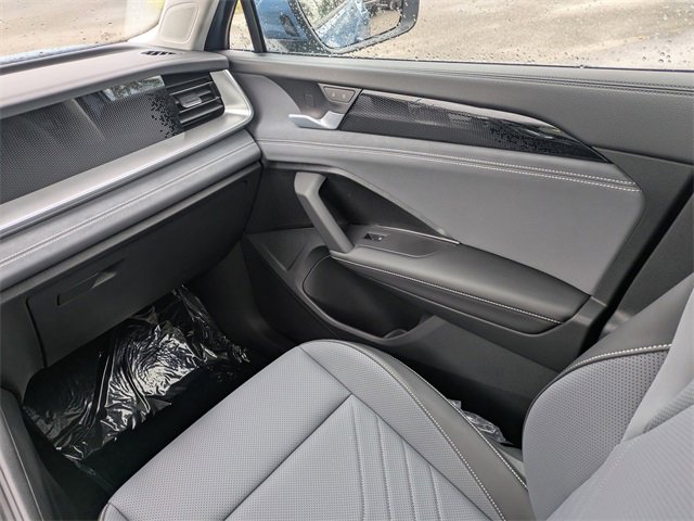 New 2026 Volkswagen Tiguan SE image 19