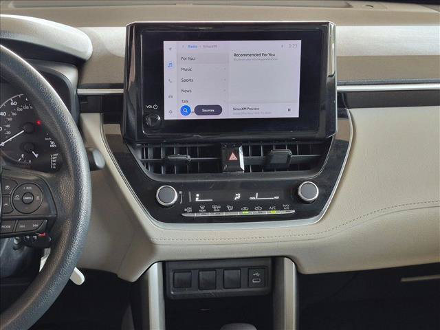 Used 2023 Toyota Corolla Cross L FWD image 13