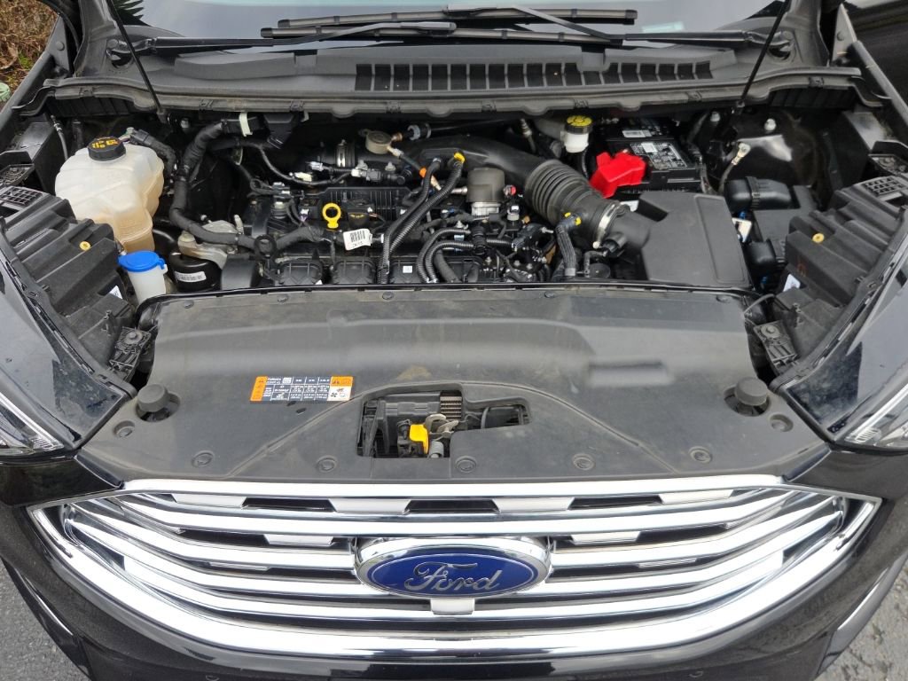 Used 2019 Ford Edge Titanium w/ Equipment Group 301A image 29