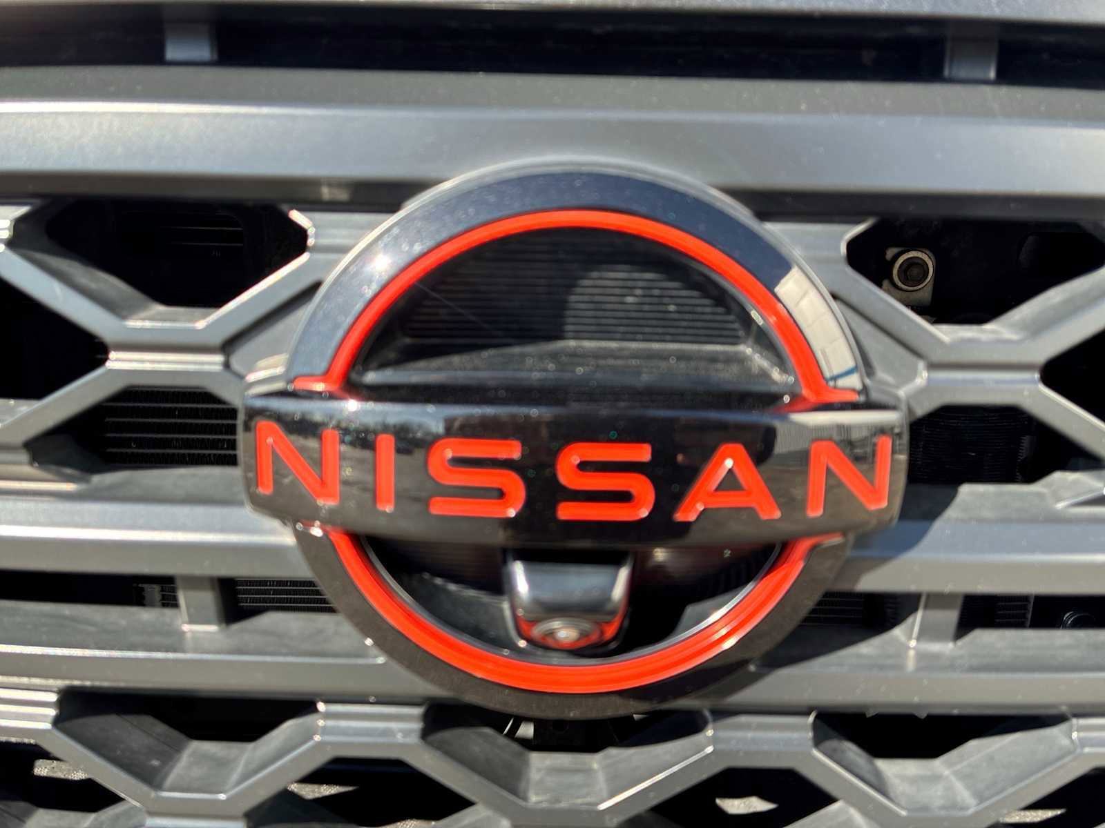 Used 2023 Nissan Frontier PRO-4X w/ Pro Convenience Package image 31