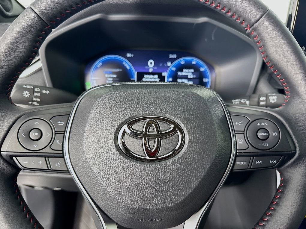 Used 2025 Toyota RAV4 XSE image 16