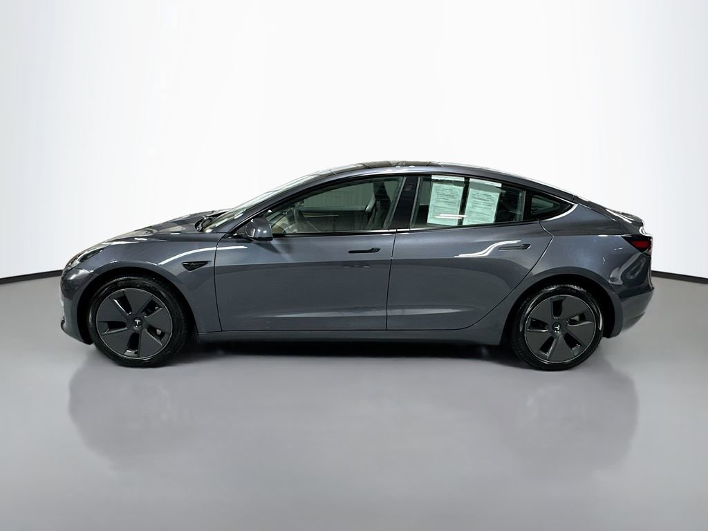 Used 2023 Tesla Model 3 Standard Range image 10