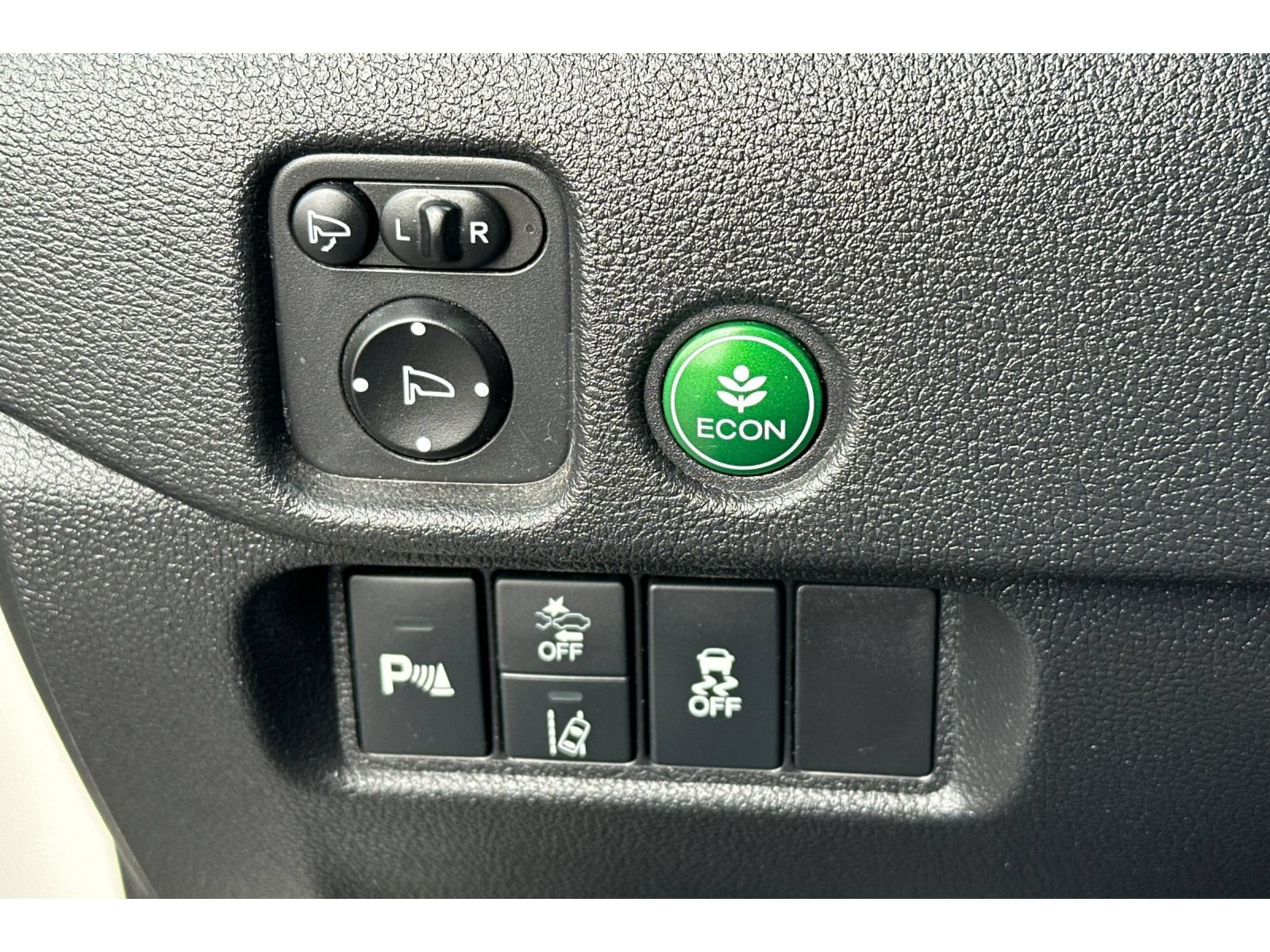 Used 2019 Honda Passport Elite image 32