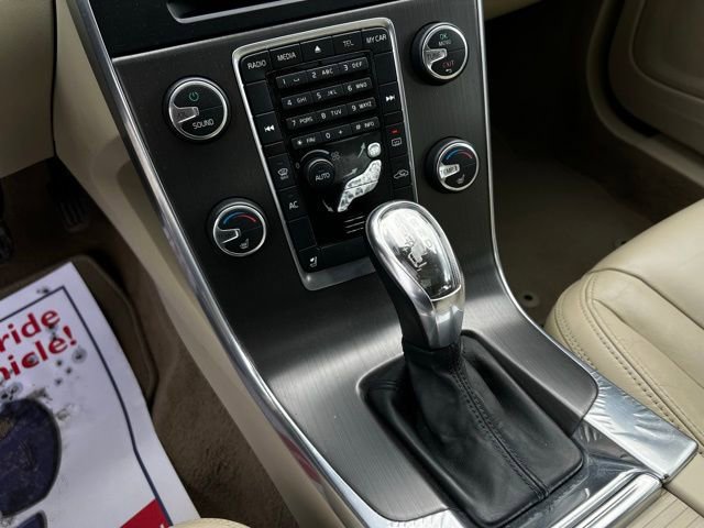 Used 2013 Volvo S60 T5 image 37