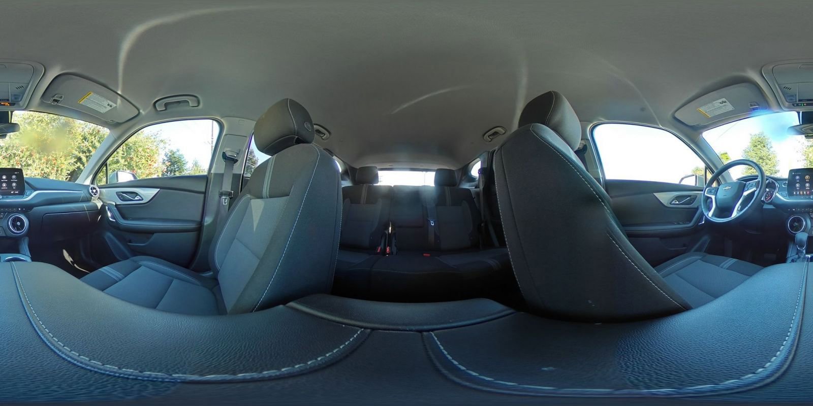 Used 2025 Chevrolet Blazer LT image 44