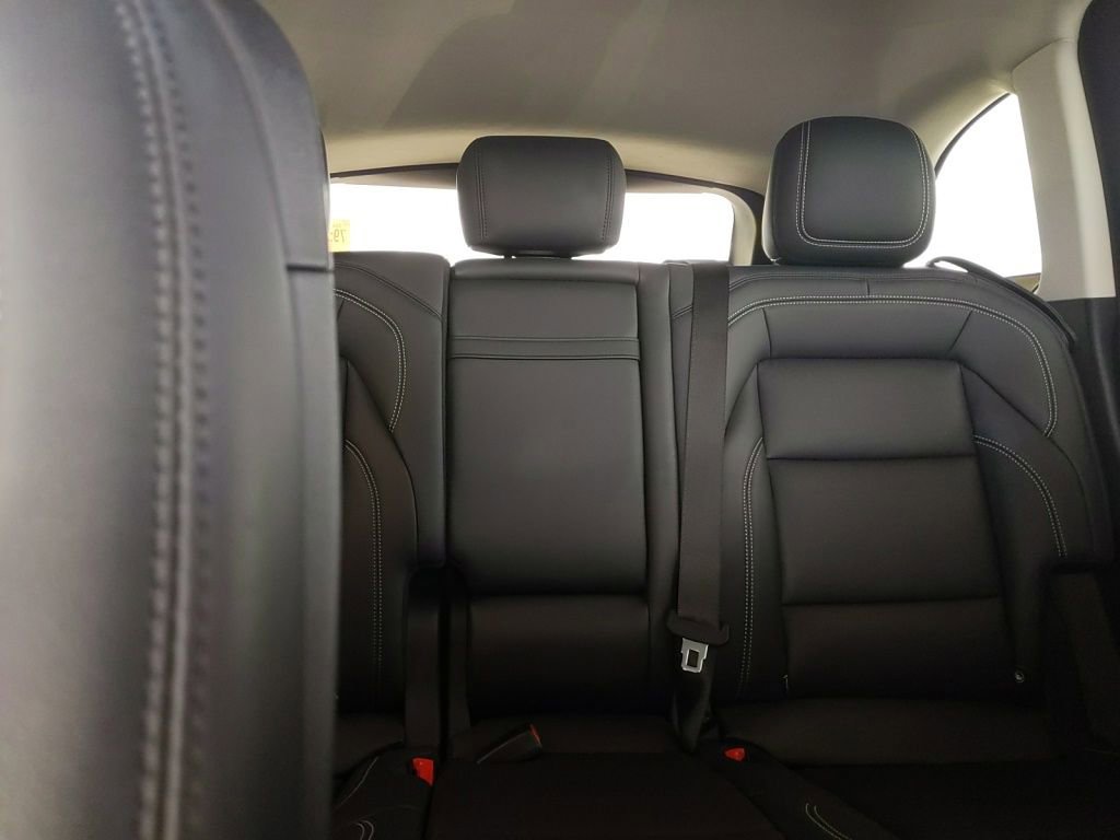 Certified 2025 Lincoln Nautilus Premier AWD/4WD image 27