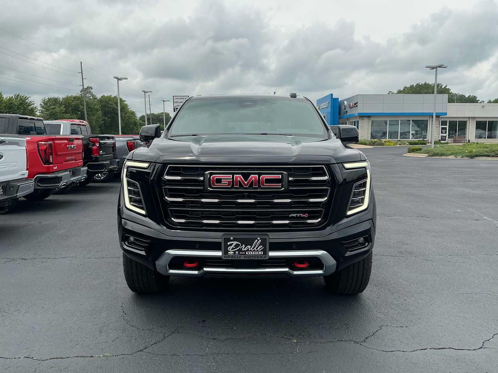 New 2026 GMC Yukon XL AT4 Ultimate AWD/4WD image 2