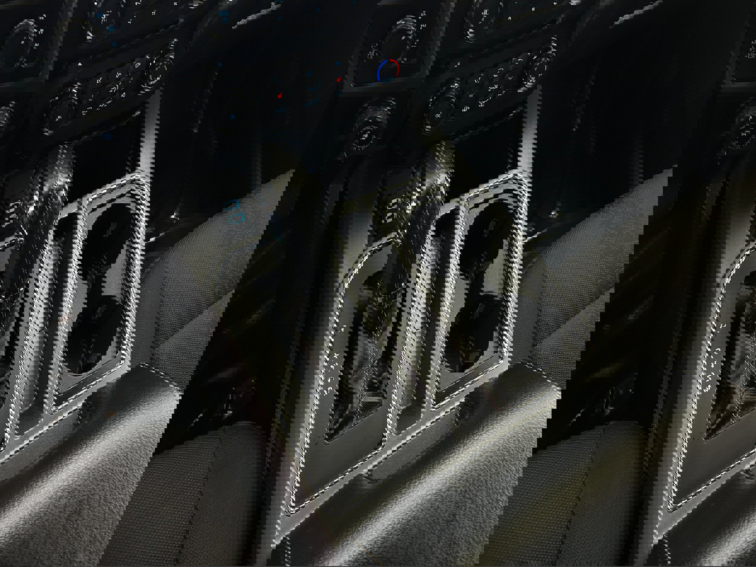 Used 2018 Ford F150 XLT w/ Equipment Group 302A Luxury image 10