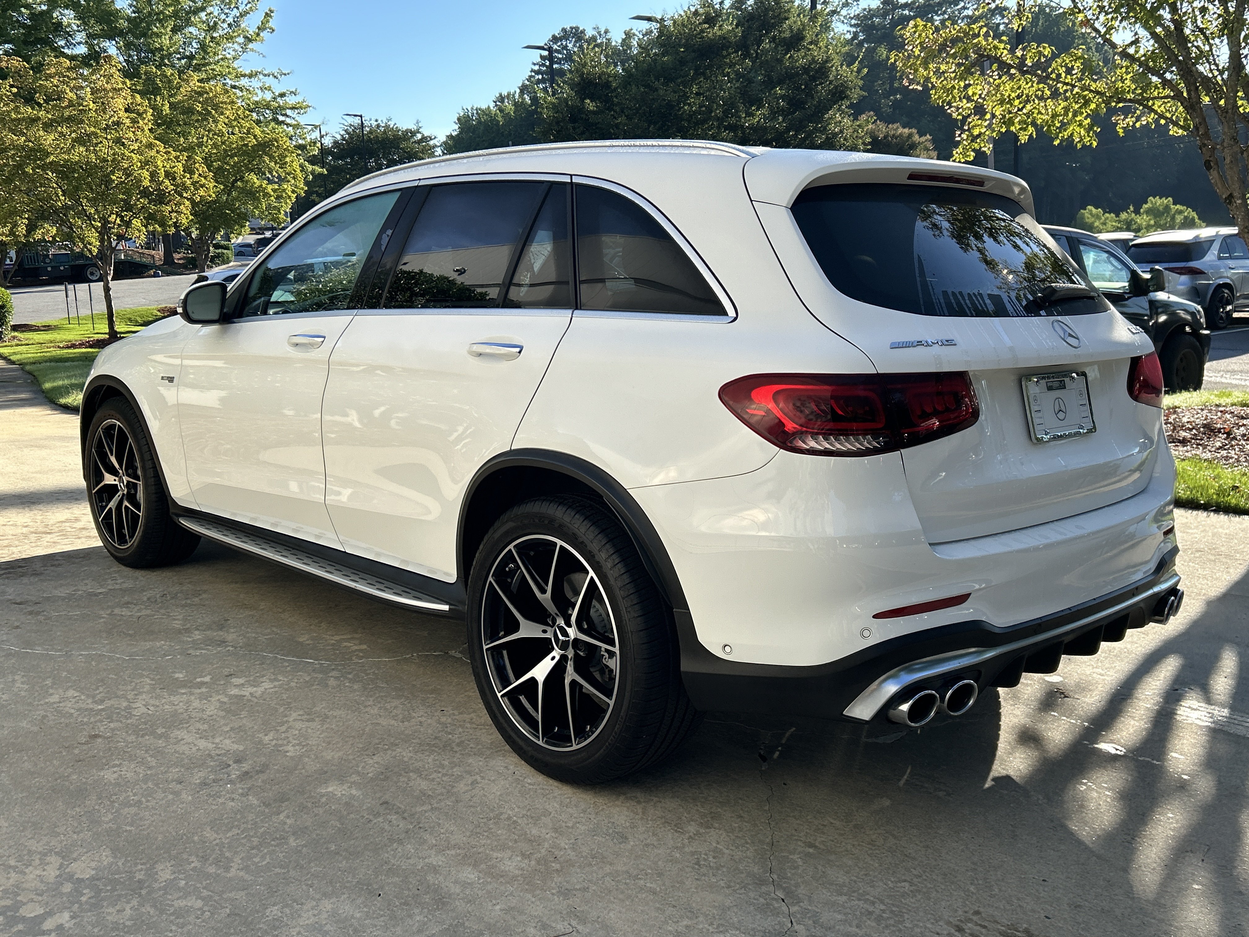 Certified 2021 Mercedes-Benz GLC 43 AMG 4MATIC image 23