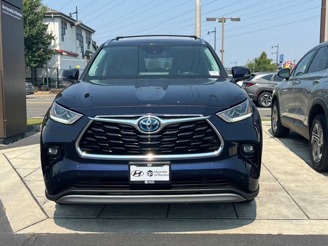 Used 2020 Toyota Highlander Platinum AWD/4WD image 6