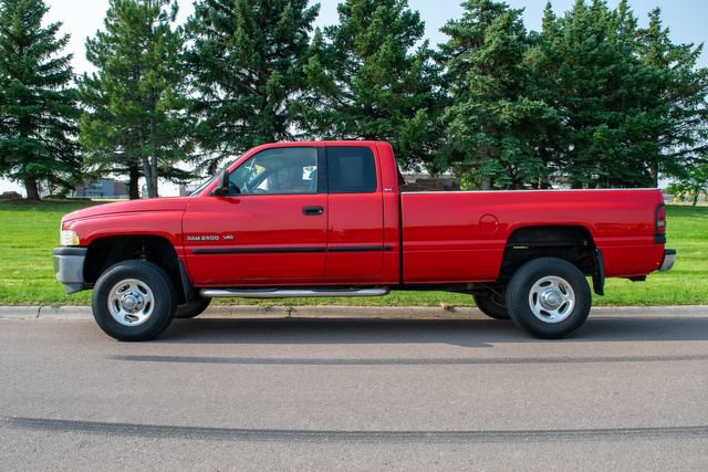 Used 2000 Dodge Ram 2500 Truck 4x4 Quad Cab image 3