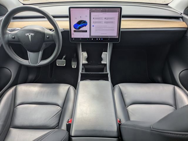 Used 2020 Tesla Model Y Long Range image 18