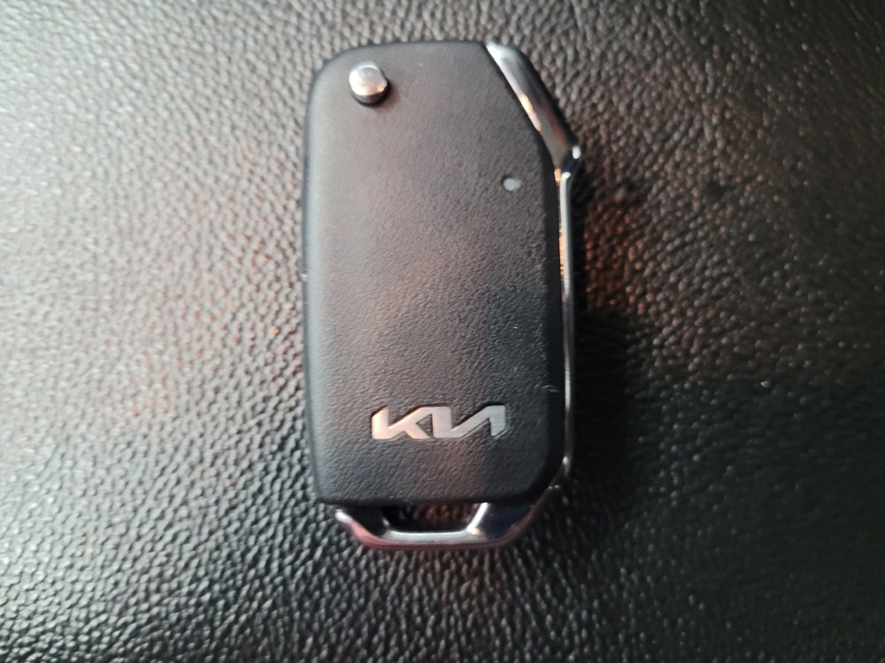 Used 2023 Kia Forte LX image 32