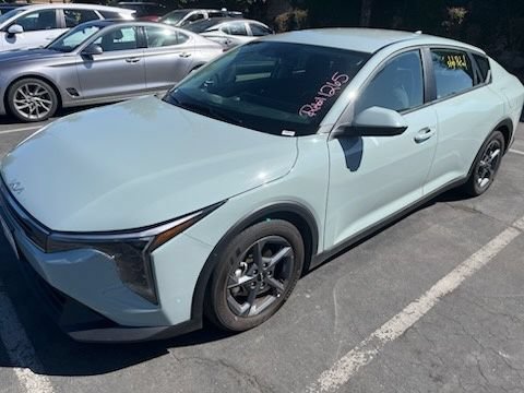 Used 2026 Kia K4 FWD image 4
