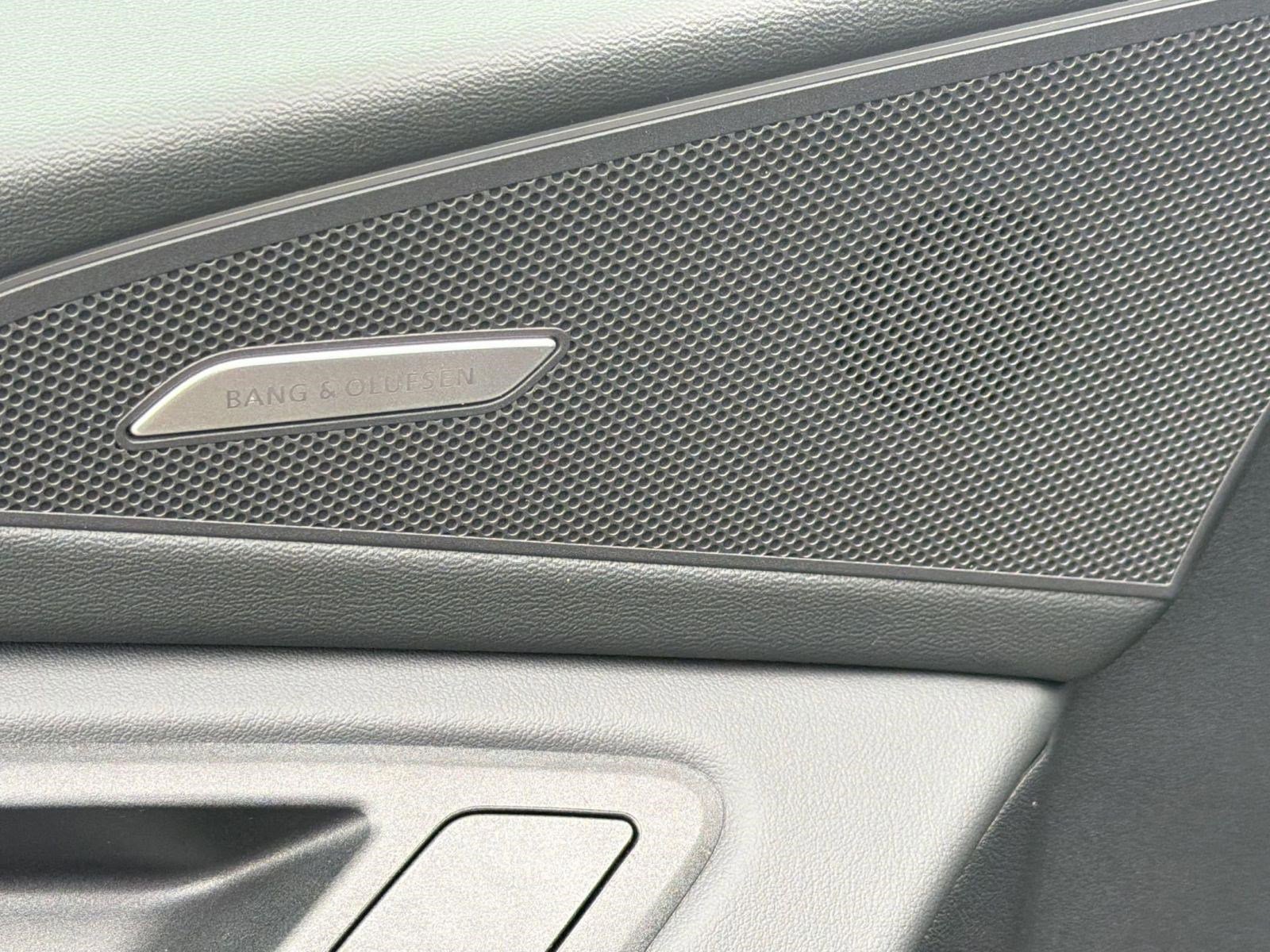 Used 2025 Audi Q6 e-tron Premium Plus w/ Premium Plus image 22