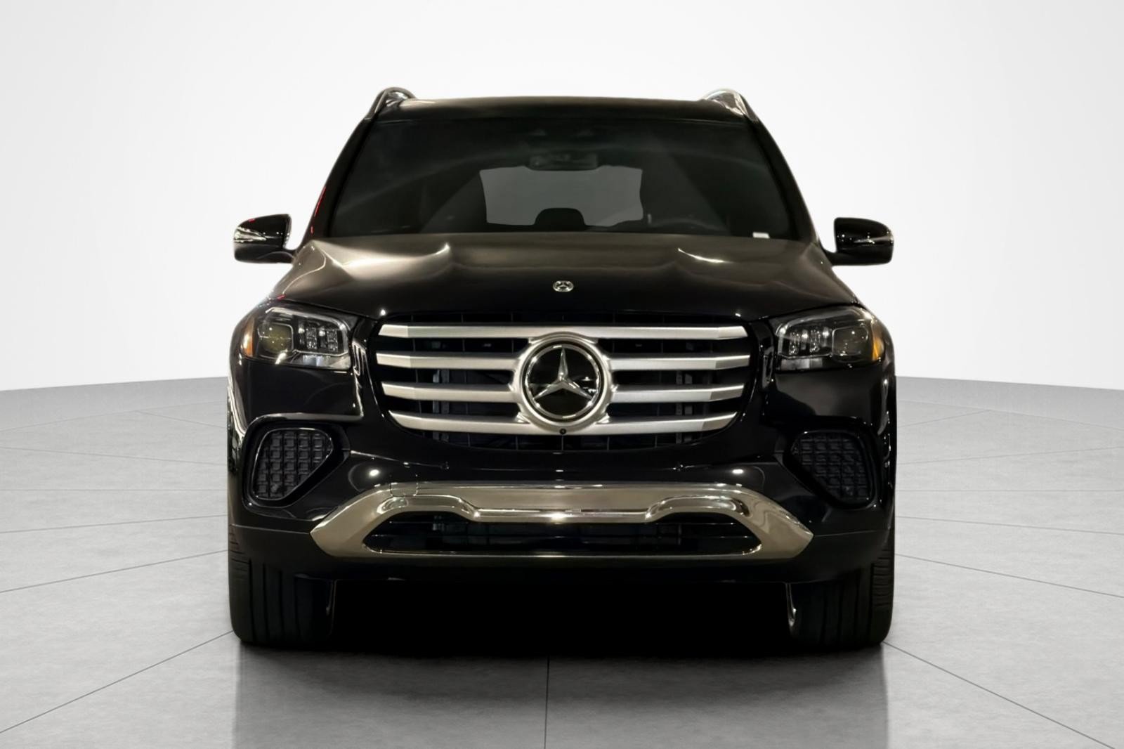 New 2026 Mercedes-Benz GLS 450 4MATIC image 8
